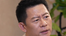 亭东影业在2024年获得阿里影业战略投资，双方早有项目合作基础，因此《飞驰人生3》的出品方中也出现了大麦娱乐。